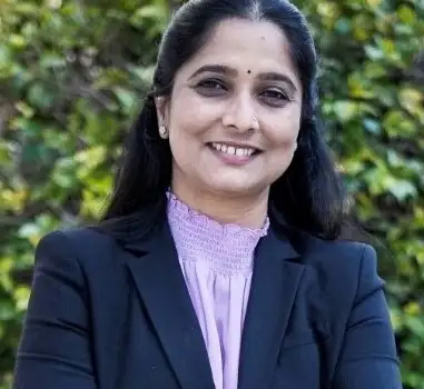 Anupama Kizhakkeveettil, BAMS, MAOM, L.Ac, FAIHM, C-IAYT, PhD Anupama Kizhakkeveettil, BAMS, MAOM, L.Ac, FAIHM, C-IAYT, PhD