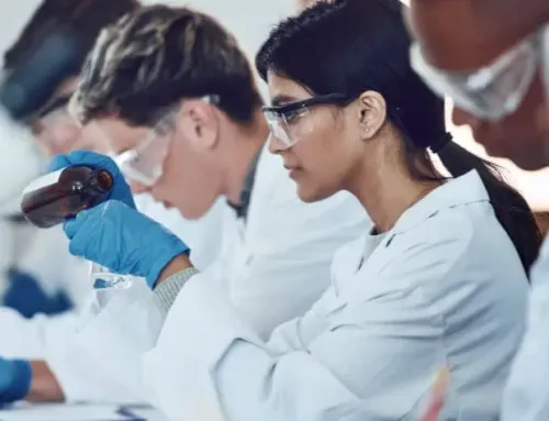 What Are The Educational Requirements Of A Forensic Science Technician?