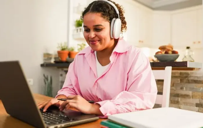 how to become a chiropractor online